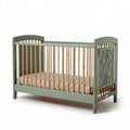 Lit pour bébé en bois de hêtre couleur vert sage 120 x 60 x 90cm